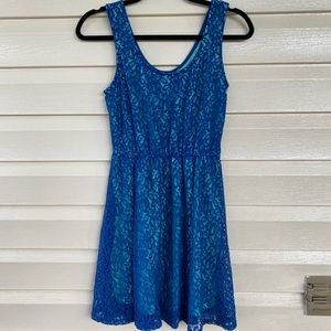Two Toned Blue Lace Dress Size M